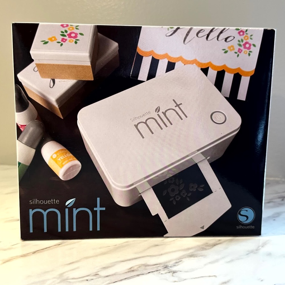 NWT Silhouette Studio Mint Stamp Maker